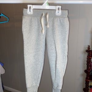 The Children’s Place sweatpants Size 4